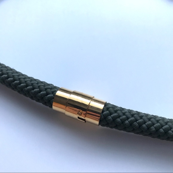 Olive green rope necklace - Multiple ways to wear - Picture 12 of 14